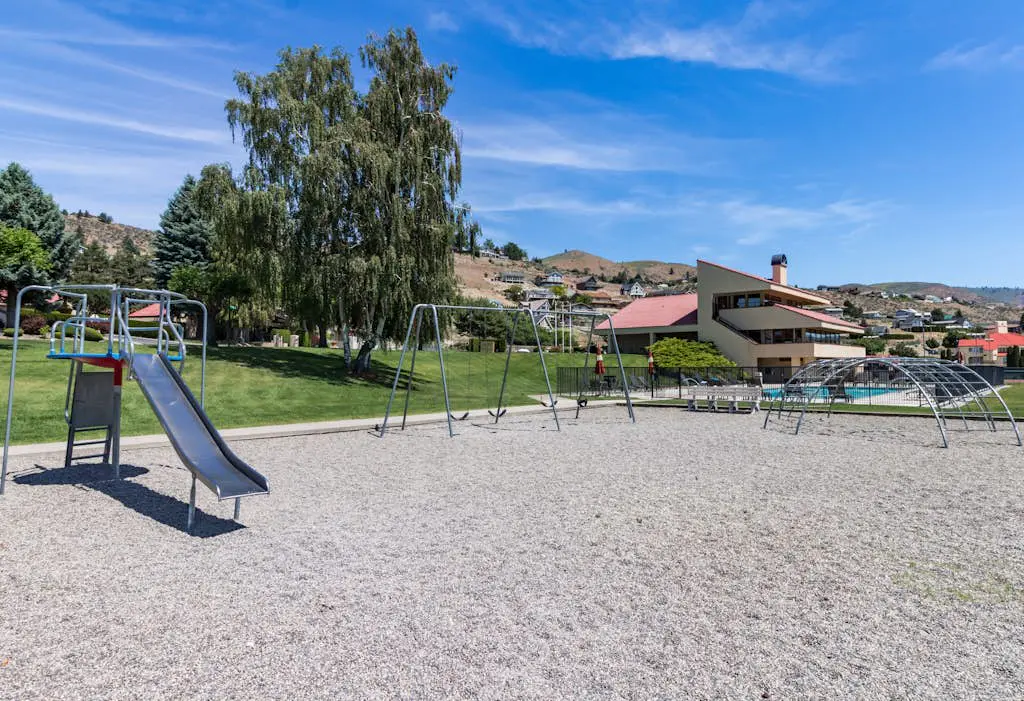 Lake Chelan Shores - Lakeside Luxury 19-5