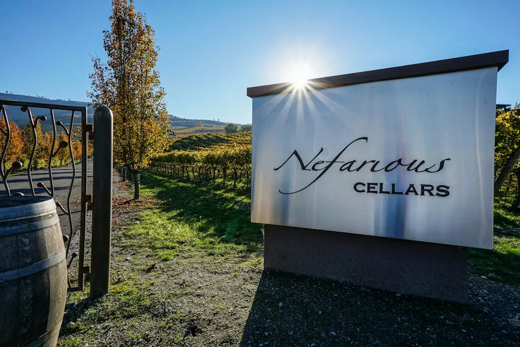 Lake Chelan Shores - Lakeside Luxury 19-5