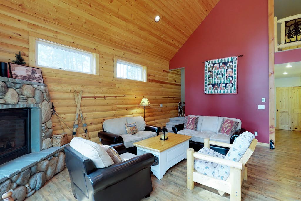Cozy A-frame in the Woods Near Hiking Trails, Lake, and More, Walk to the River