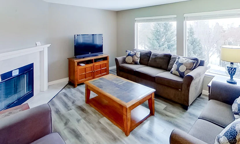 Heartwarming, dog-friendly condo with hot tub, pool, fireplace, & tennis court