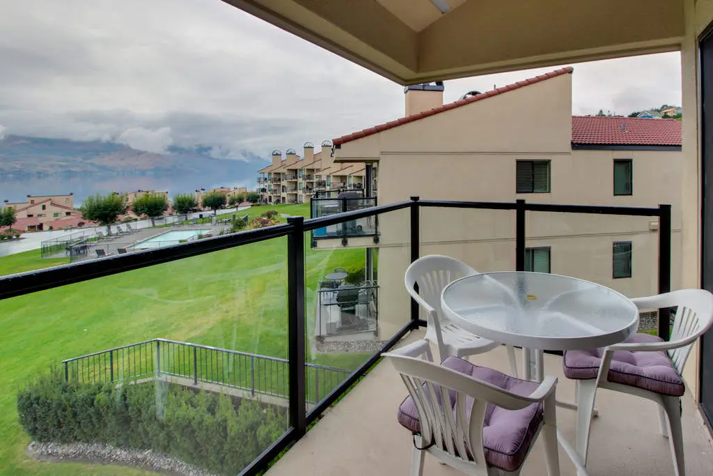 Lake Chelan Shores - Serenity by the Lake #15-9