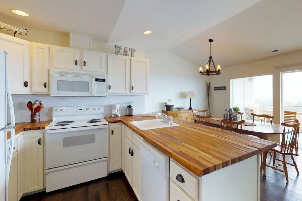 Park Pointe - Chelan Delight -D302
