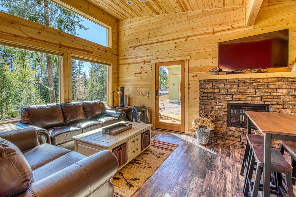 Dog-Friendly, Newly Built Woodland Home w/ Deck & Private Hot Tub