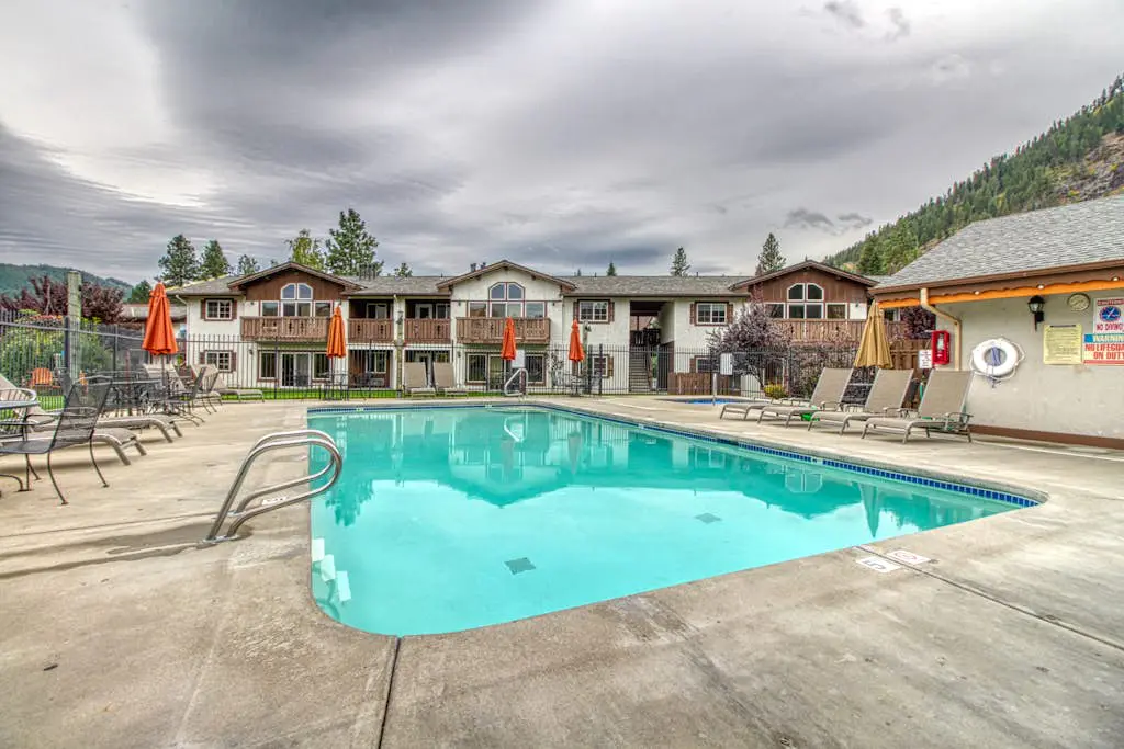 Icicle Village Resort 508 - Alpine Aurora