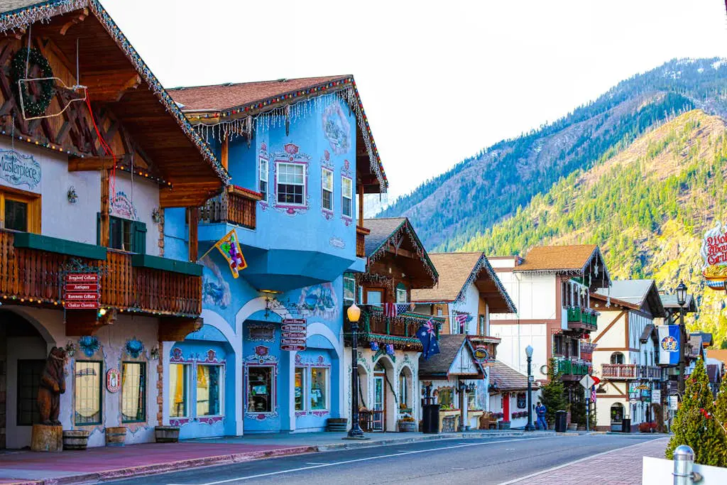 Icicle Village Resort 508 - Alpine Aurora