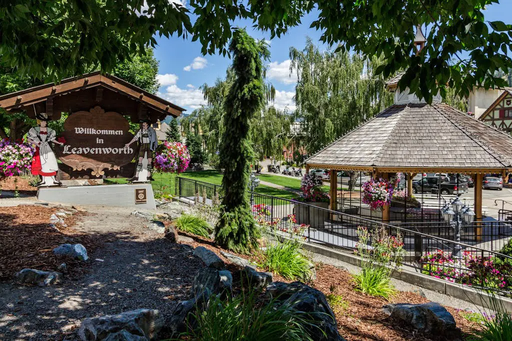 Icicle Village Resort 508 - Alpine Aurora