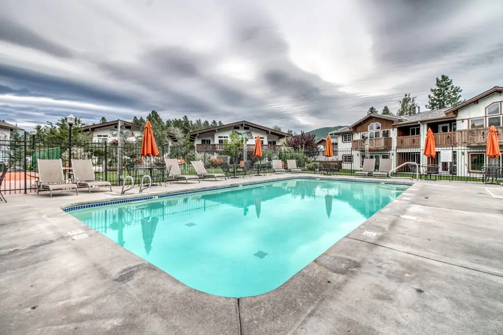 Icicle Village Resort 402 - Juniper Studio