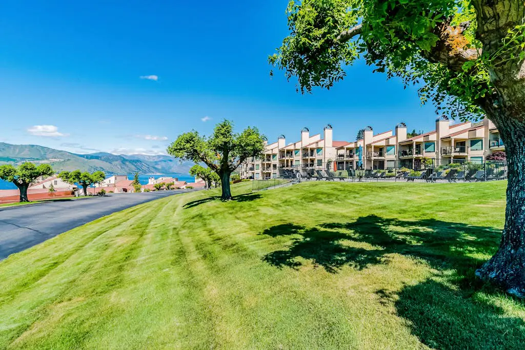 Lake Chelan Shores - Sailboat Dreams 17-2