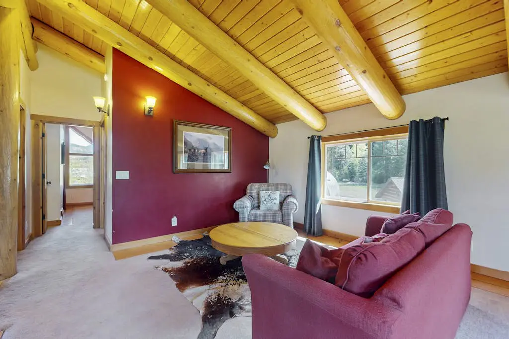 Forestside Lodge