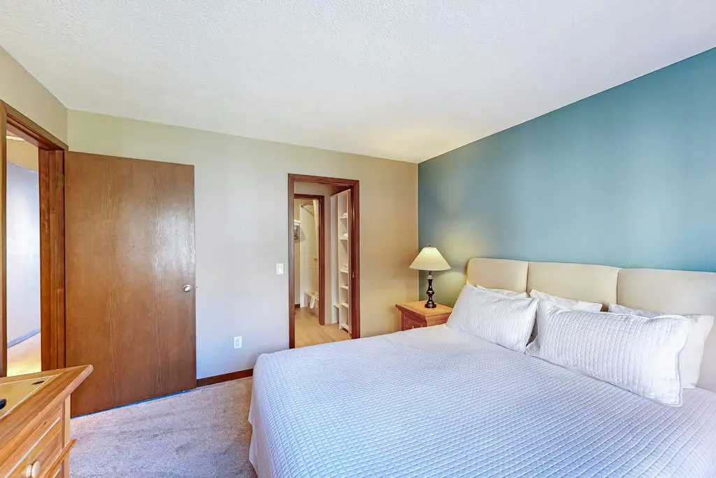 Lake Chelan Shores - Sunset Condo #13-4