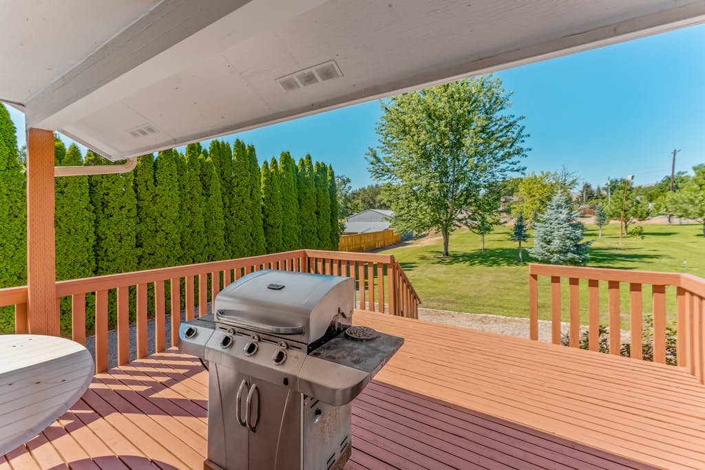 Expansive Spanish-style home with two decks, grill, private W/D, & fast WiFi