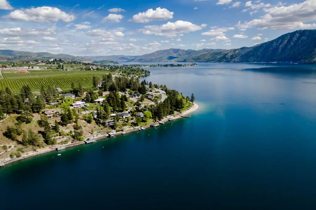 Lake Life at Wapato Point