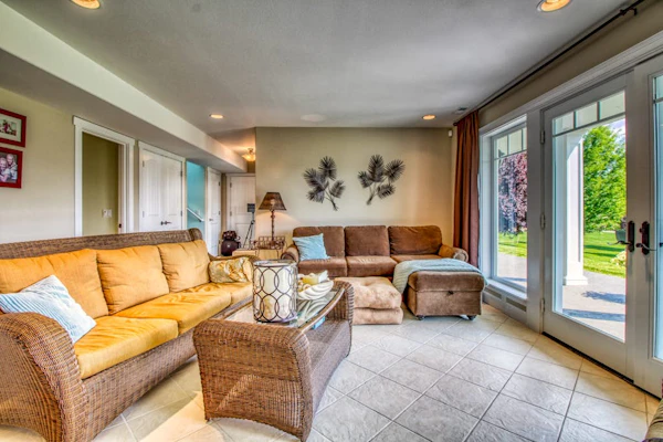 Lake view home w/ deck, huge lawn, patio & outdoor kitchen - near downtown