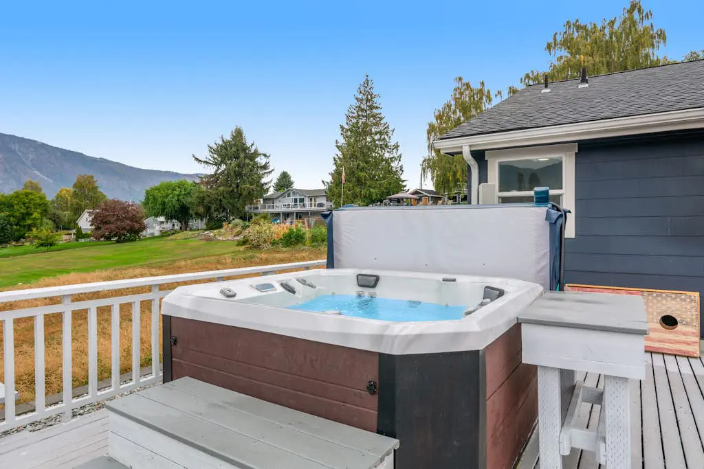 Lake Cruiser Cottage
