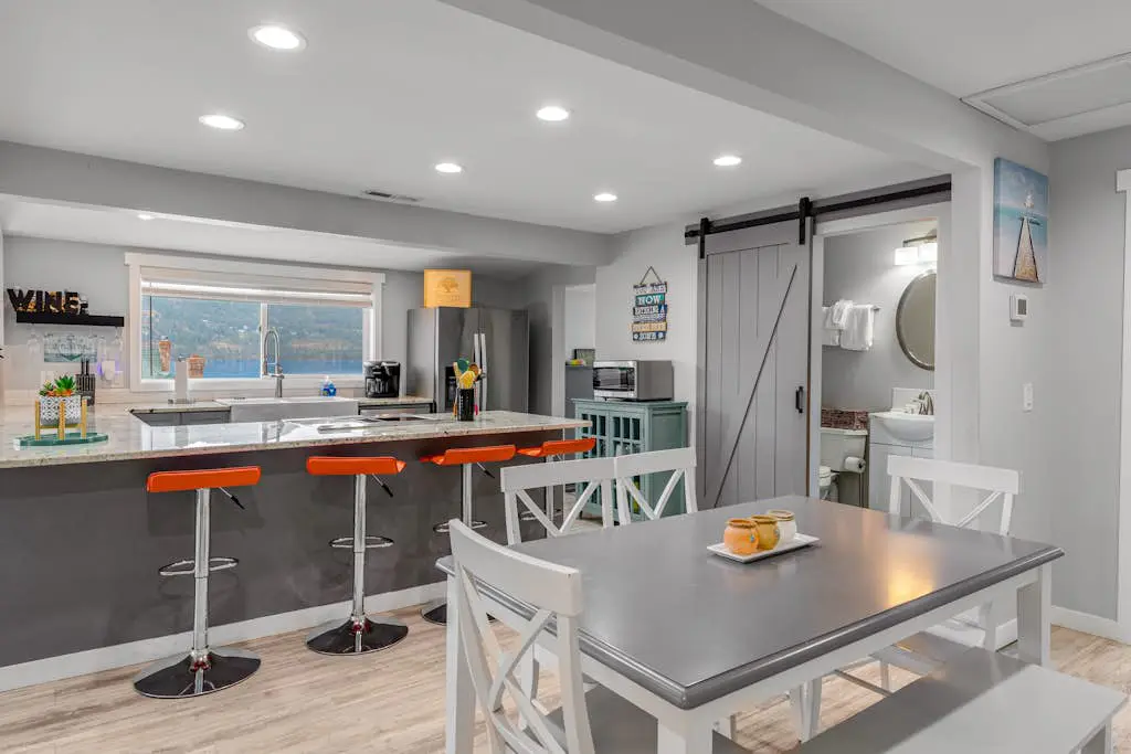 Lake Cruiser Cottage