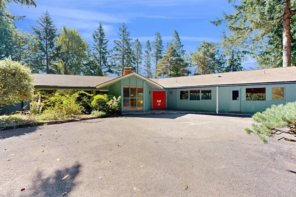 Arboretum Retreat