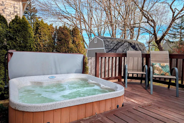 Private Game Room & Hot Tub, Free WiFi - Blocks from Historic Downtown
