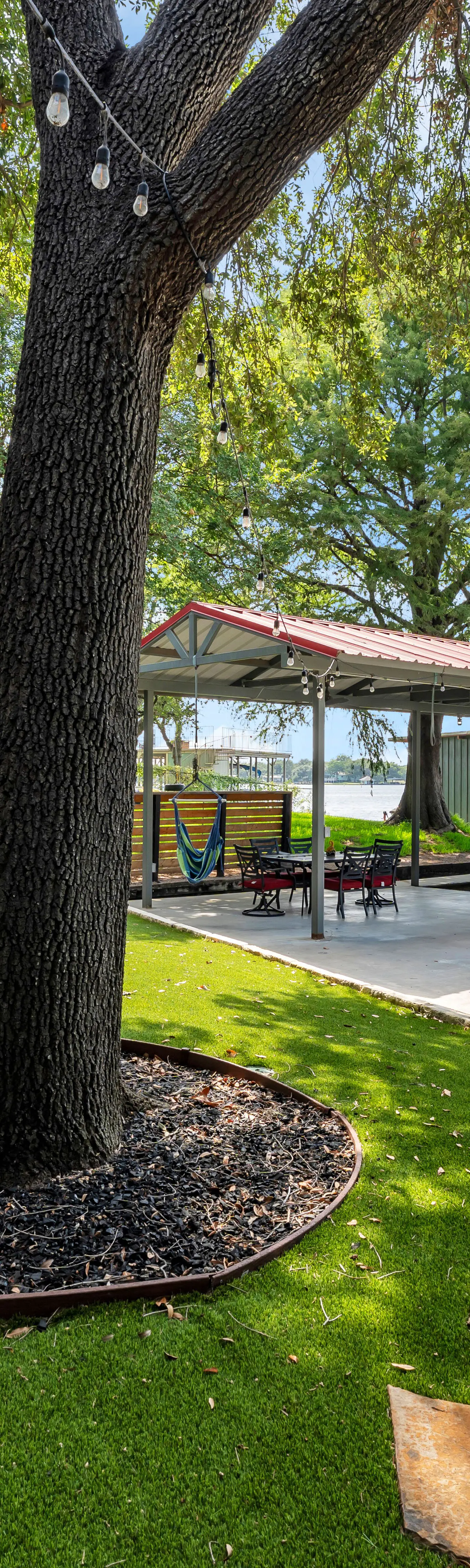 Villa Shoals
