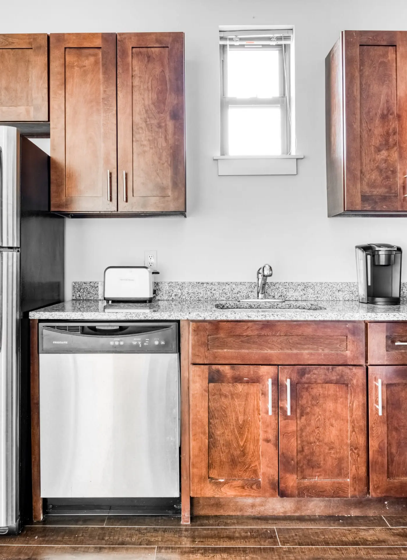 CozySuites Music Row Spacious 2BR in Nashville!