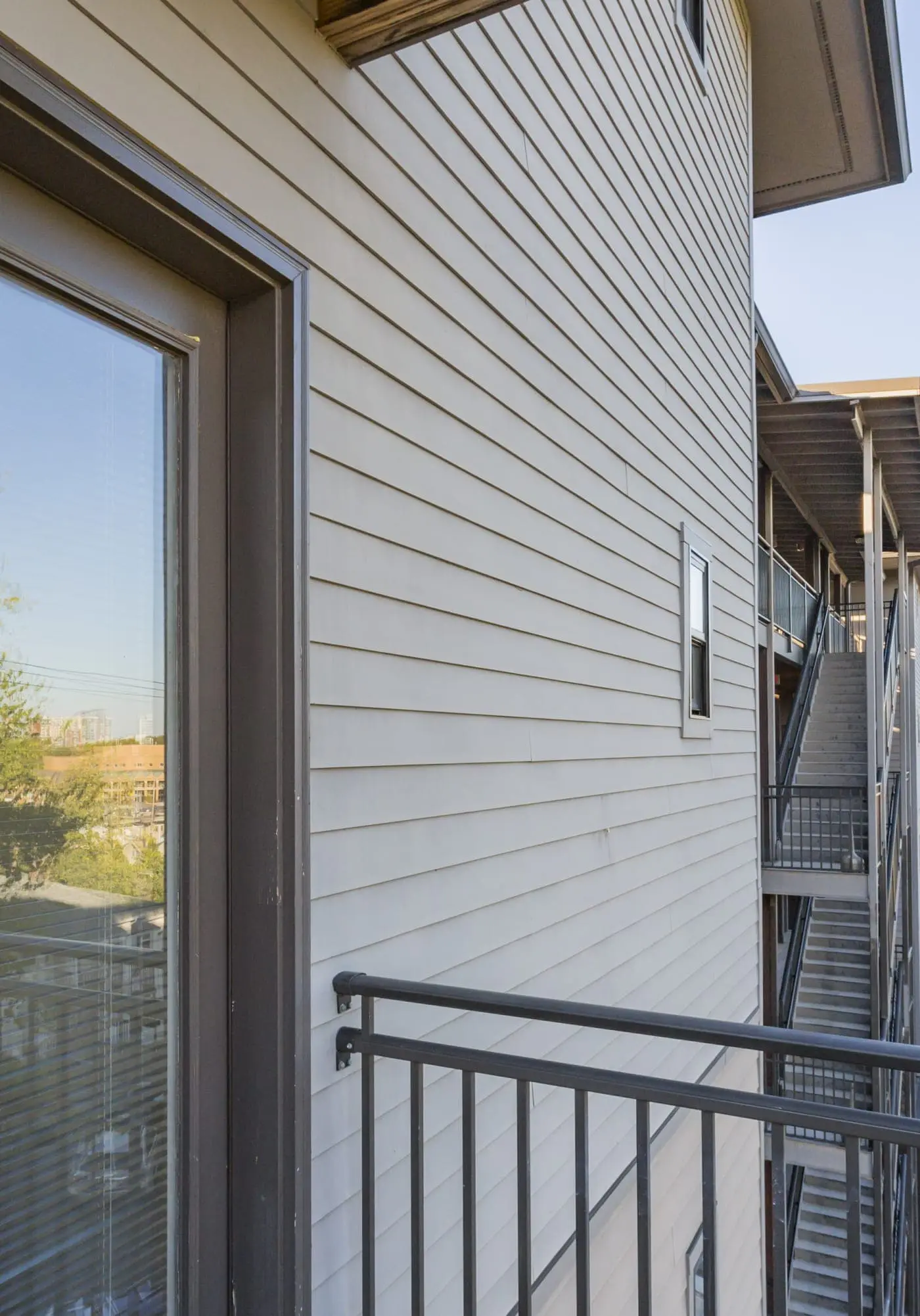 CozySuites Music Row Spacious 2BR in Nashville!