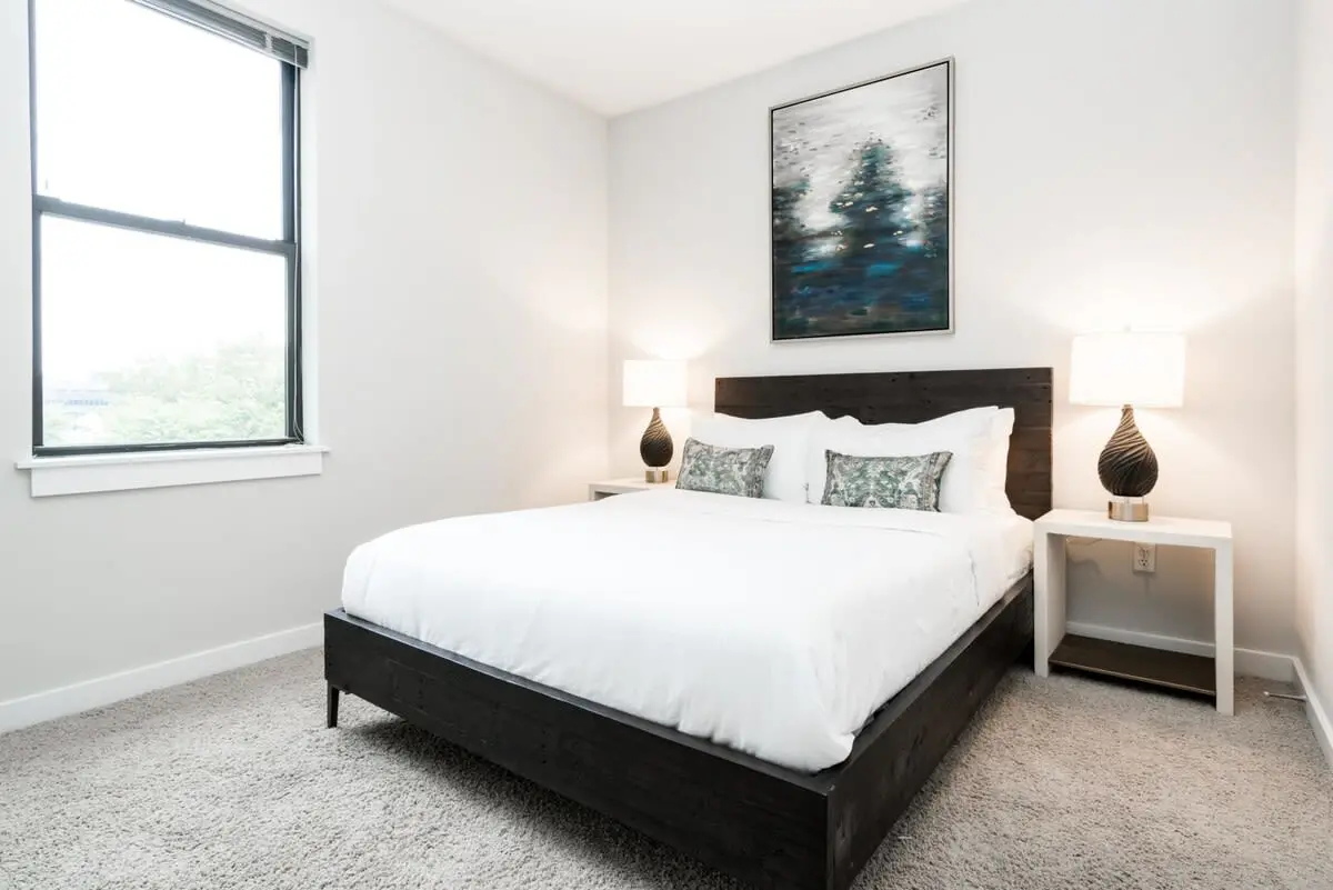 CozySuites Music Row Stunning 2BR in Nashville!