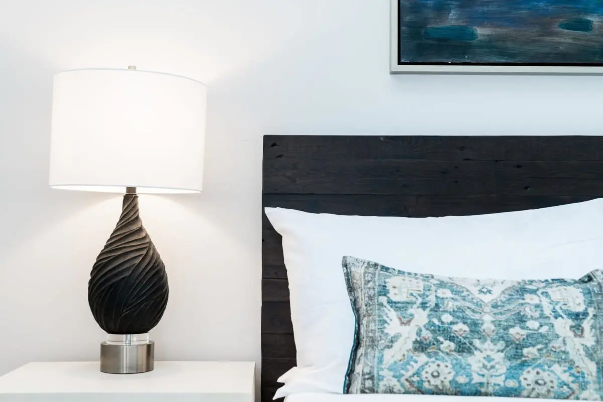 CozySuites Music Row Stunning 2BR in Nashville!
