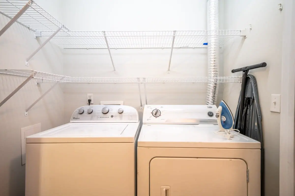 CozySuites Music Row Stunning 2BR in Nashville!