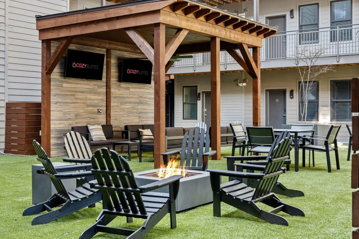 CozySuites Music Row Stunning 2BR in Nashville!