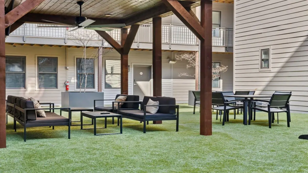 CozySuites Music Row Stunning 2BR in Nashville!