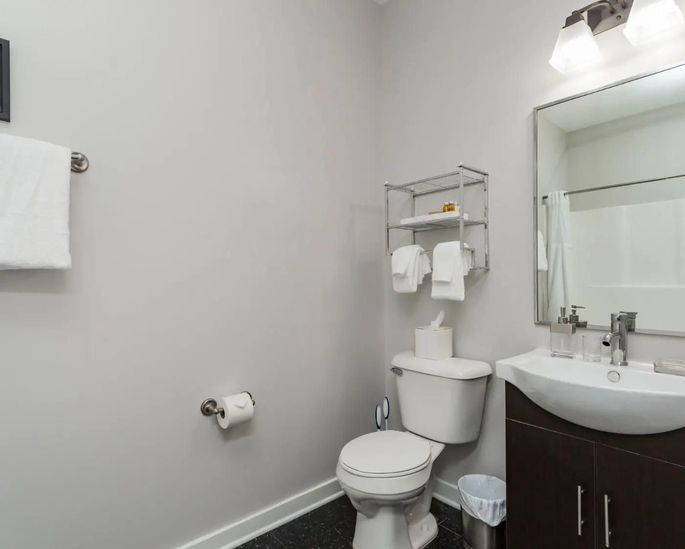 CozySuites Music Row Spacious 1BR in Nashville! 11