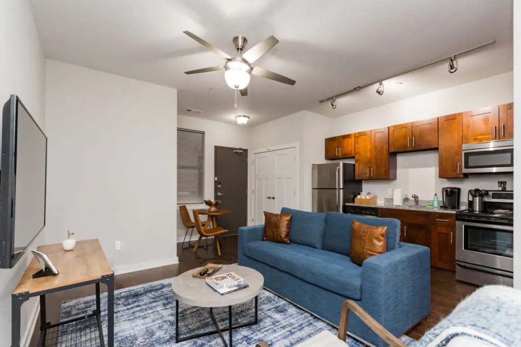 CozySuites Music Row Spacious 1BR in Nashville! 11