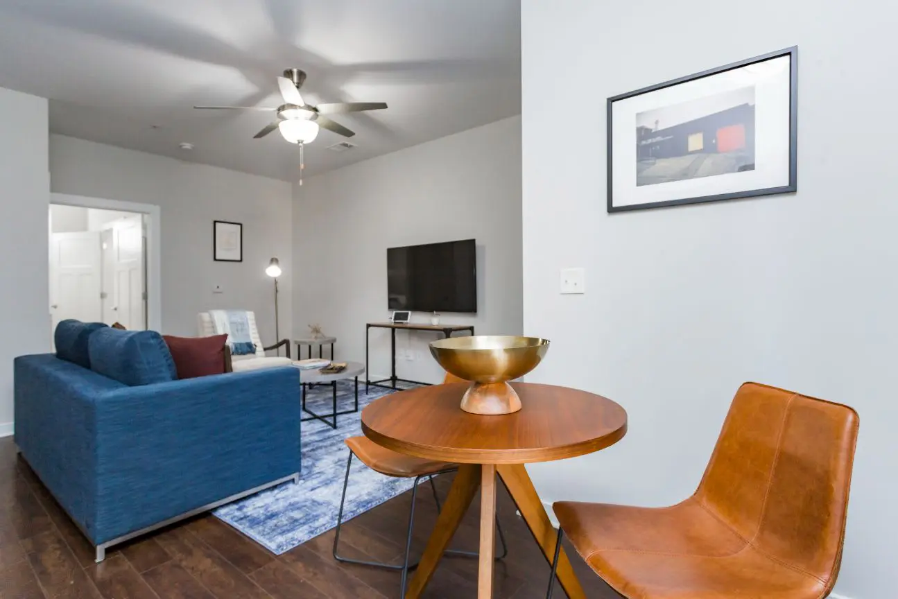CozySuites Music Row Spacious 1BR in Nashville! 11