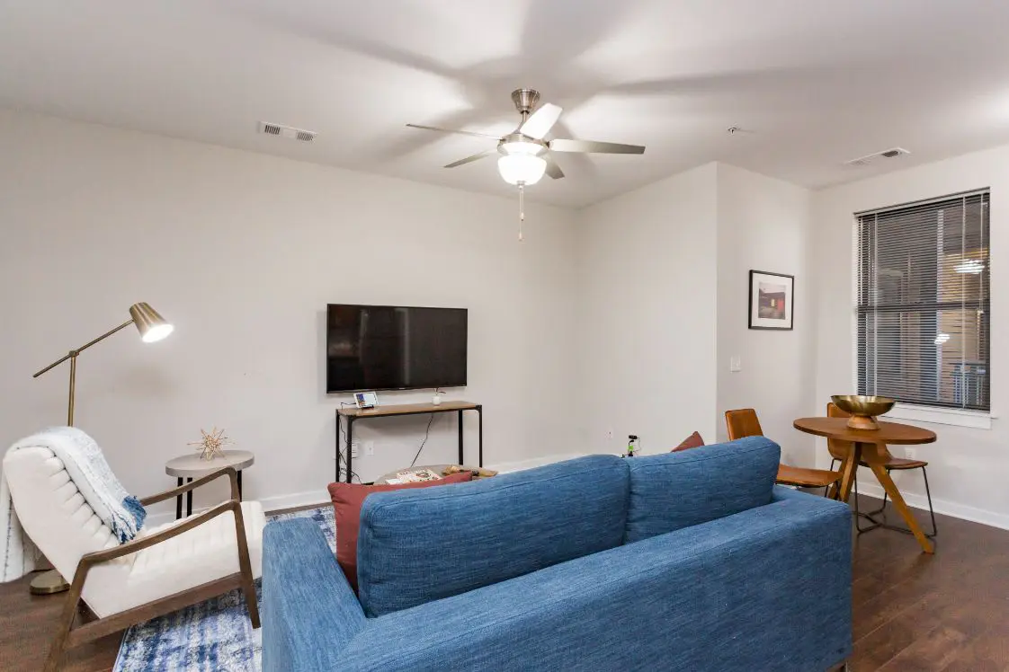 CozySuites Music Row Spacious 1BR in Nashville! 11
