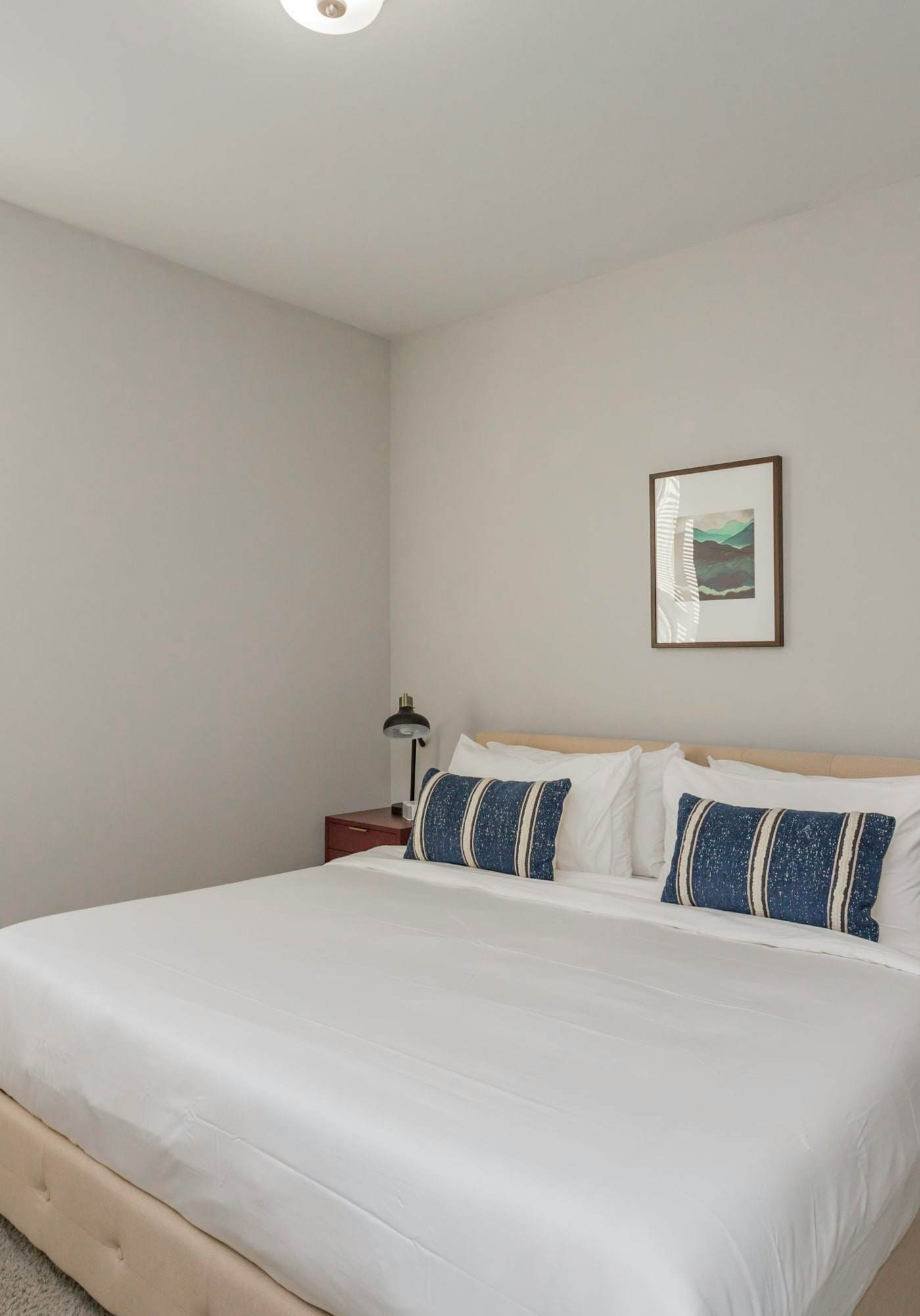 CozySuites Music Row 2BR in Nashville!