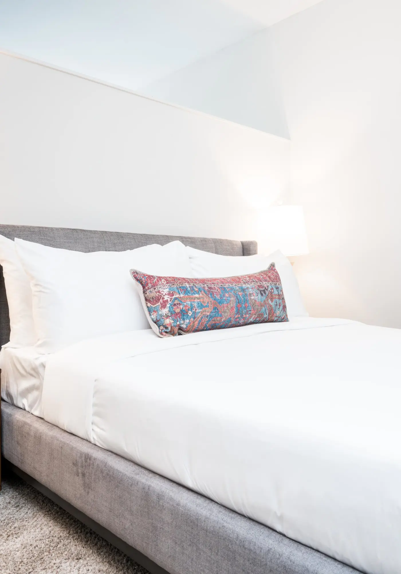 CozySuites MusicRow Astonishing SDO Nashville!