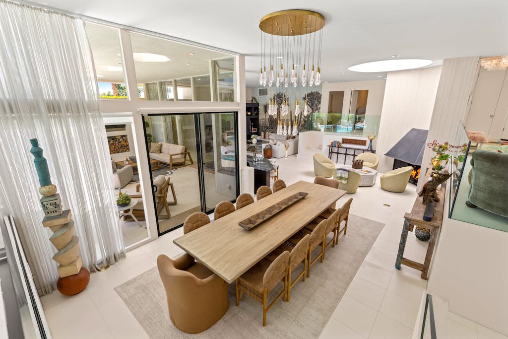 The Fairway Palm Springs | Modern 4BR | Colorful Pool & Spa | Golf Views | Sleeps 8