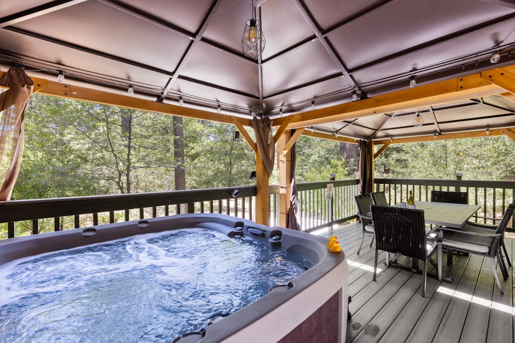Peaceful Cabin | Dual Suites | Private Hot Tub | Nature Retreat | Idyllwild