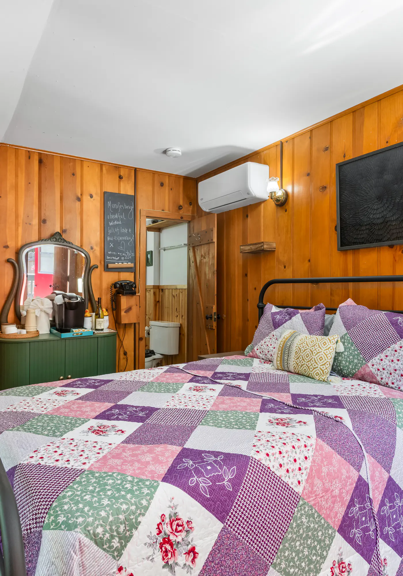 Peaceful Cabin