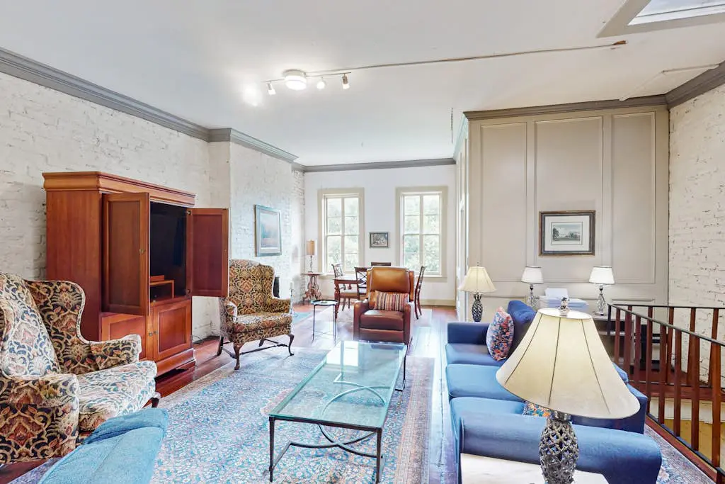 Gordon Street Retreat