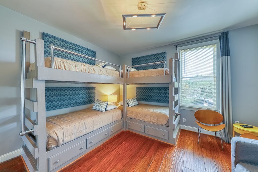 Luxury vacation rental with ample privacy - highly walkable, close to downtown