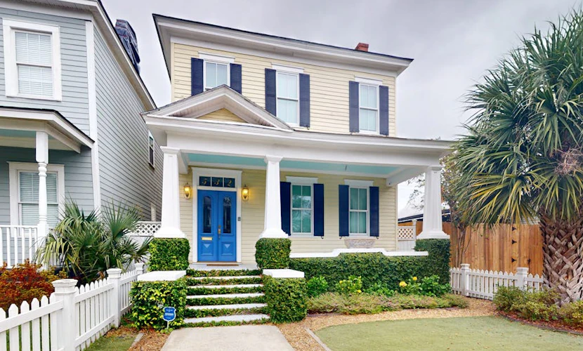 Designer home in Historic District with upscale kitchen