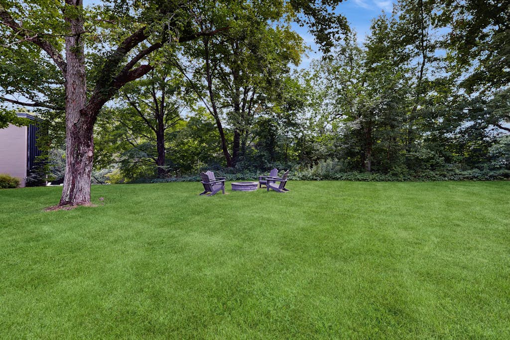 Four Season Connecting Condos:  seasonal pool, ski, hike & golf