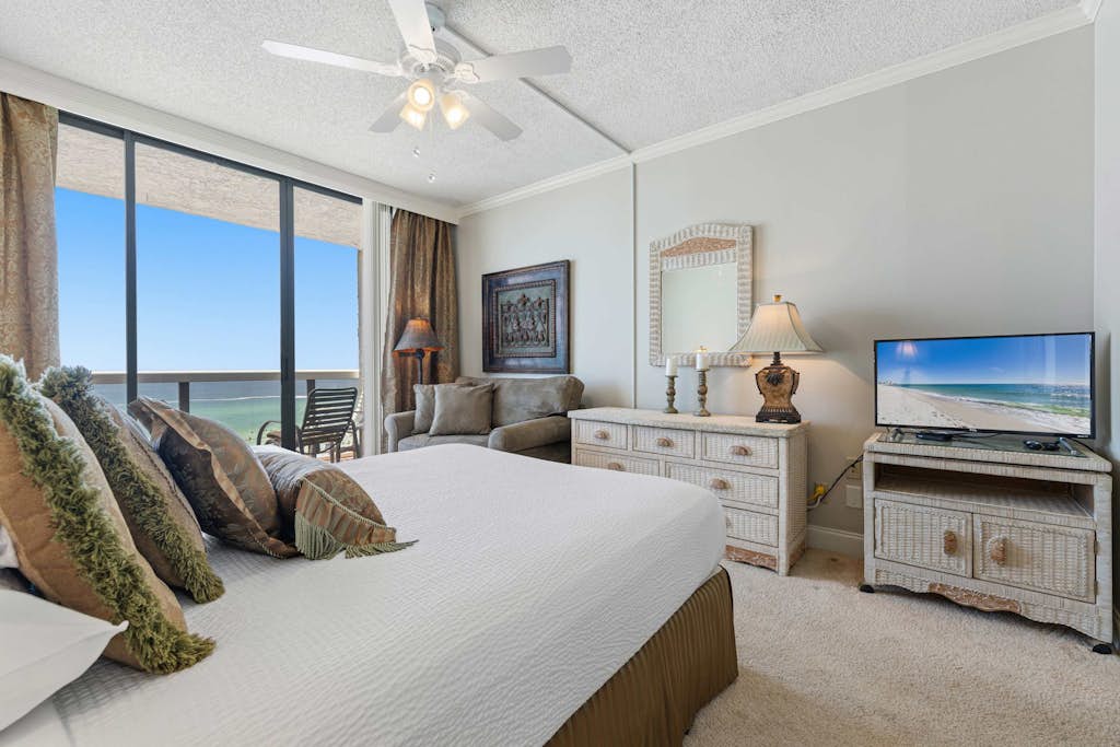 Surfside 501A - Studio 