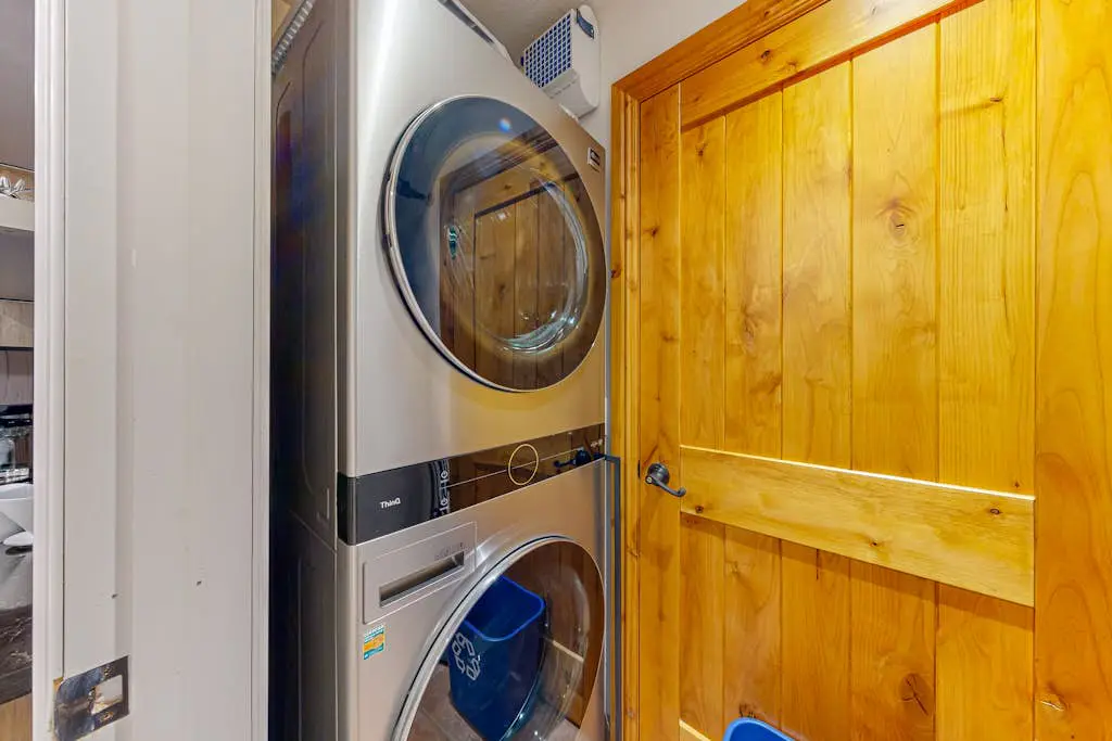 Torian Plum Creekside 711 -NM-