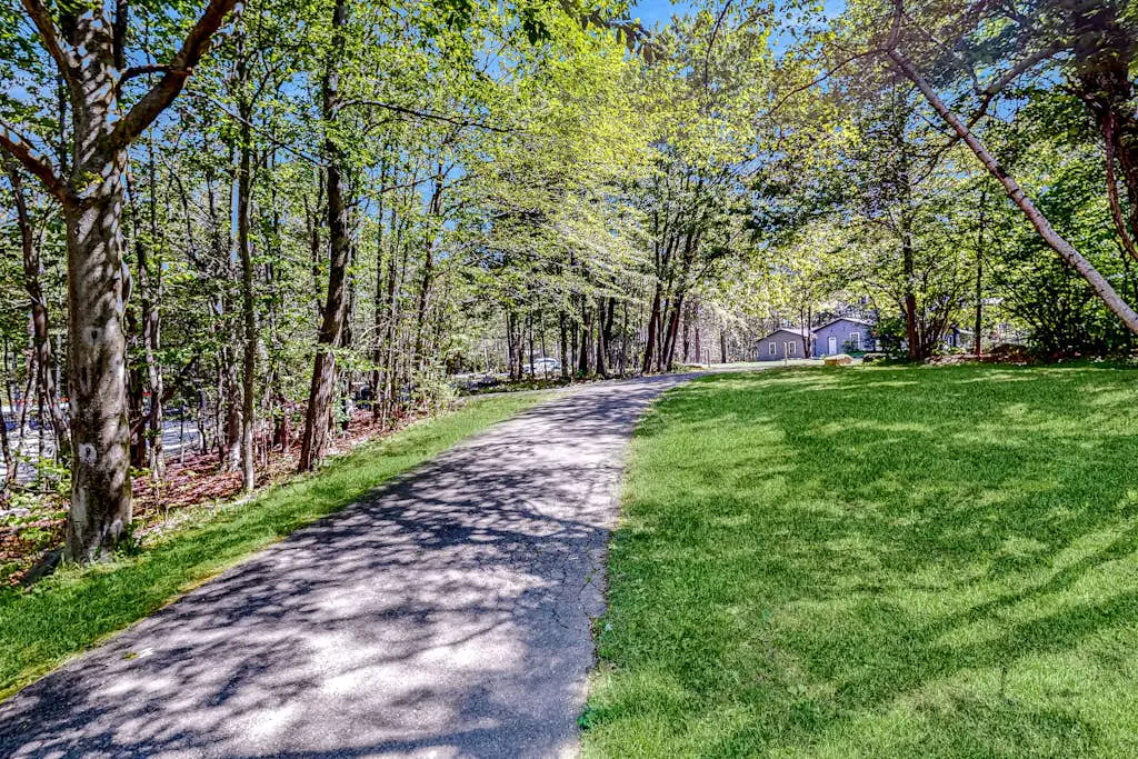 Pocono Home with Hot Tub, EV Charge, Pool & Tennis