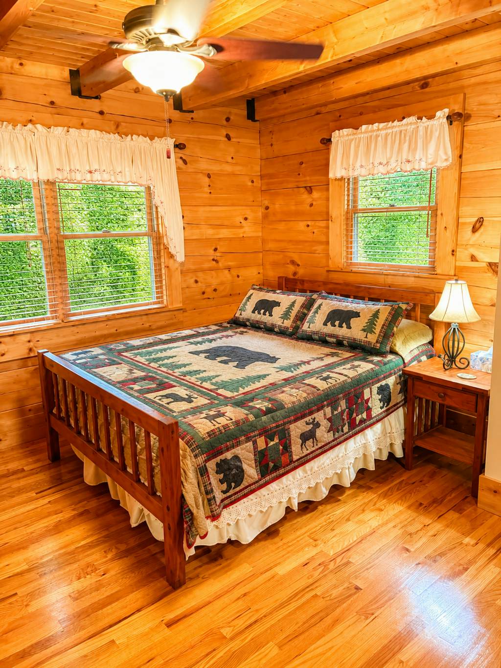 Woodsy 3BR Mountain Cabin! Timber Ridge Retreat