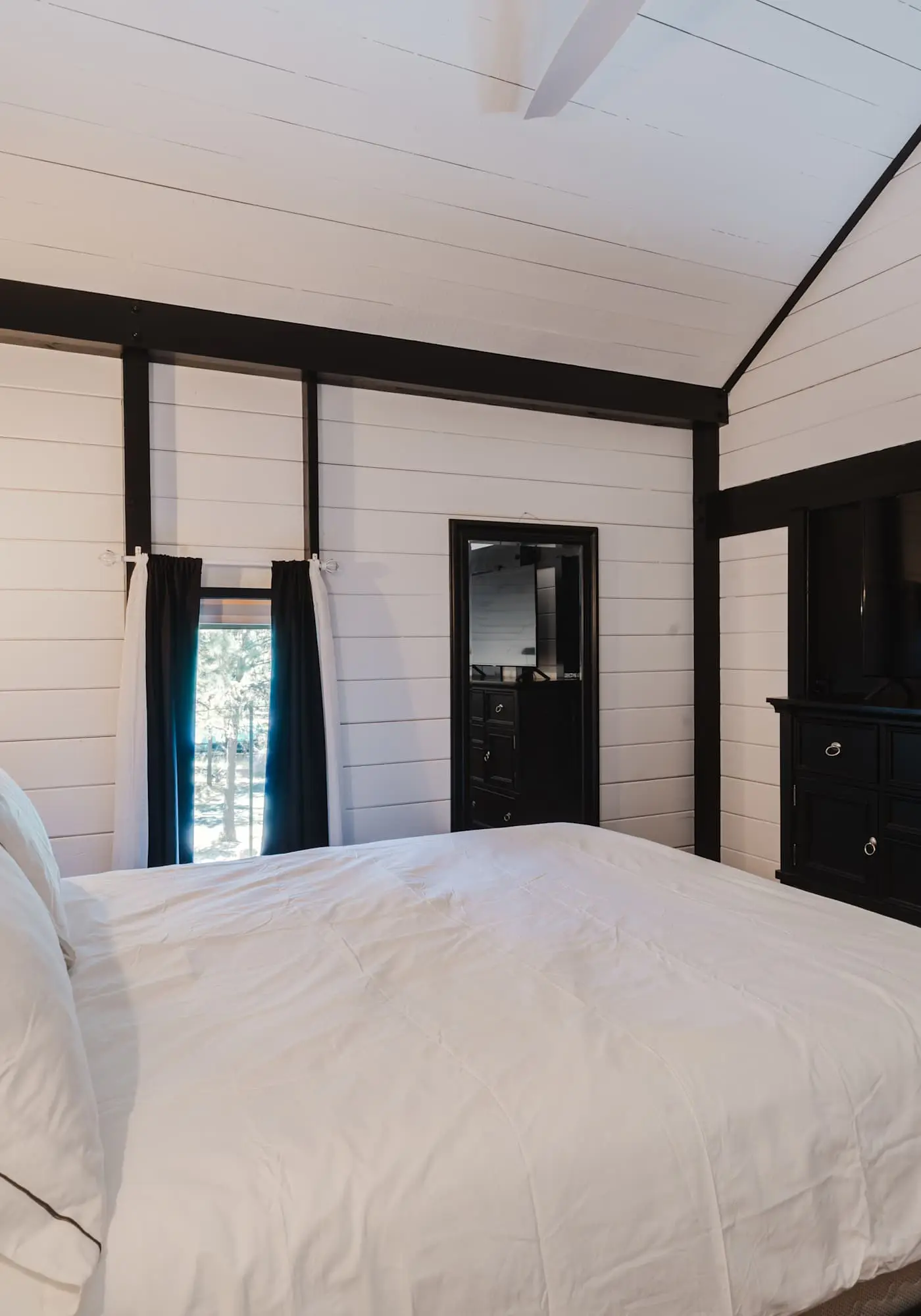 Cozy Sunriver Retreat - SHARC Passes, Bikes and BBQ