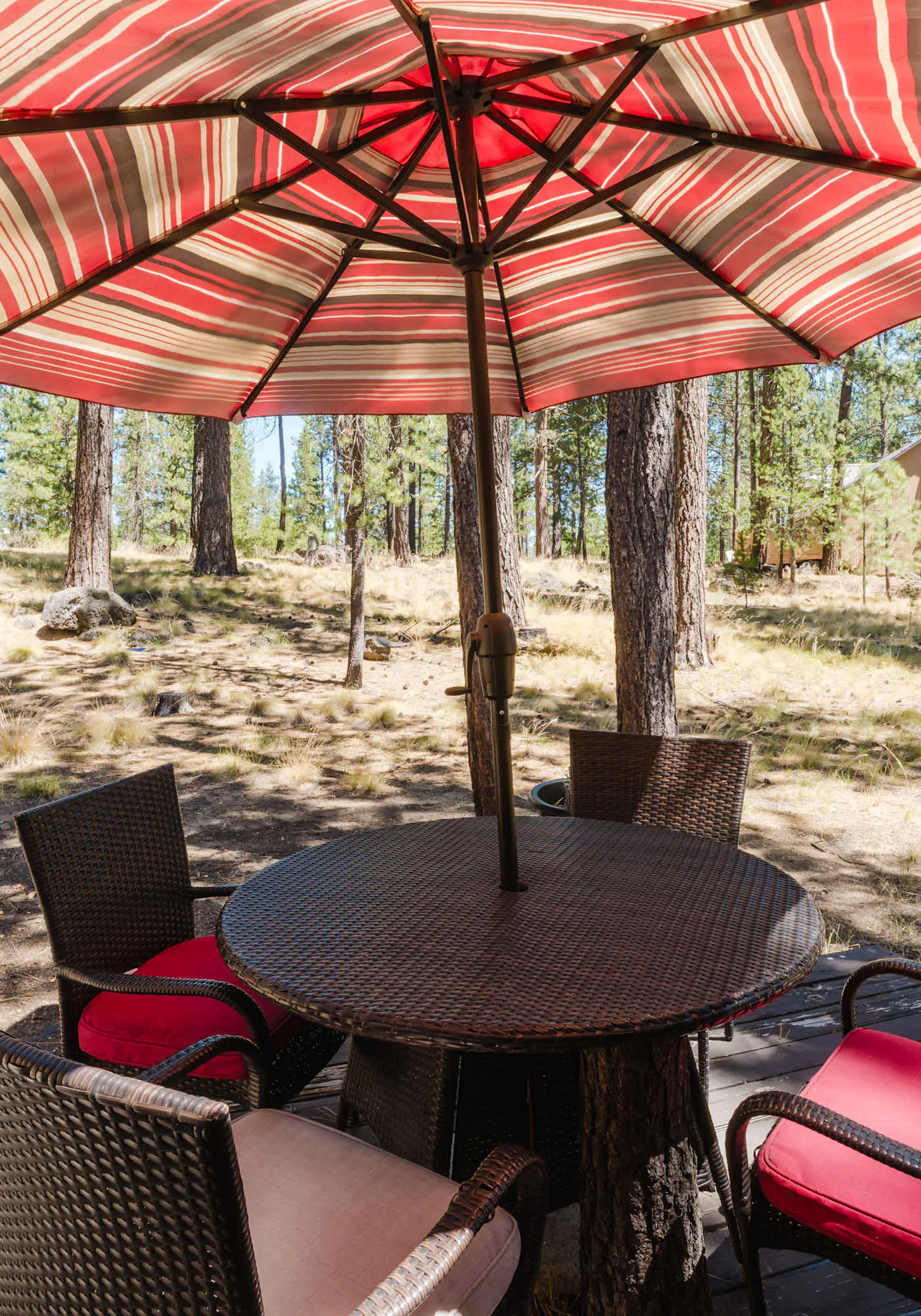 Cozy Sunriver Retreat - SHARC Passes, Bikes and BBQ