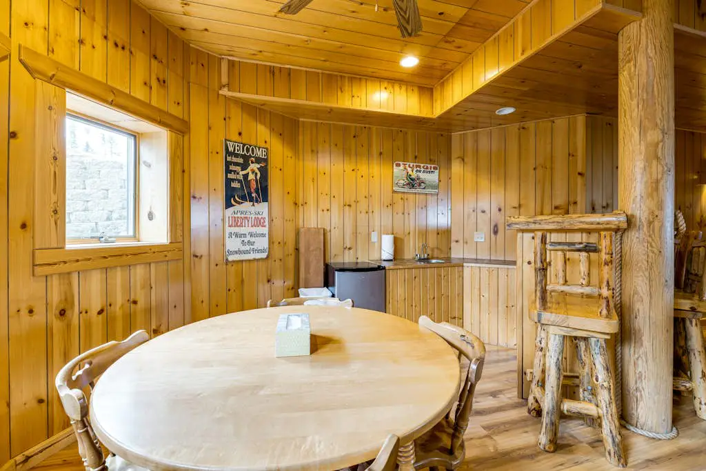 Liberty Lodge at Terry Peak