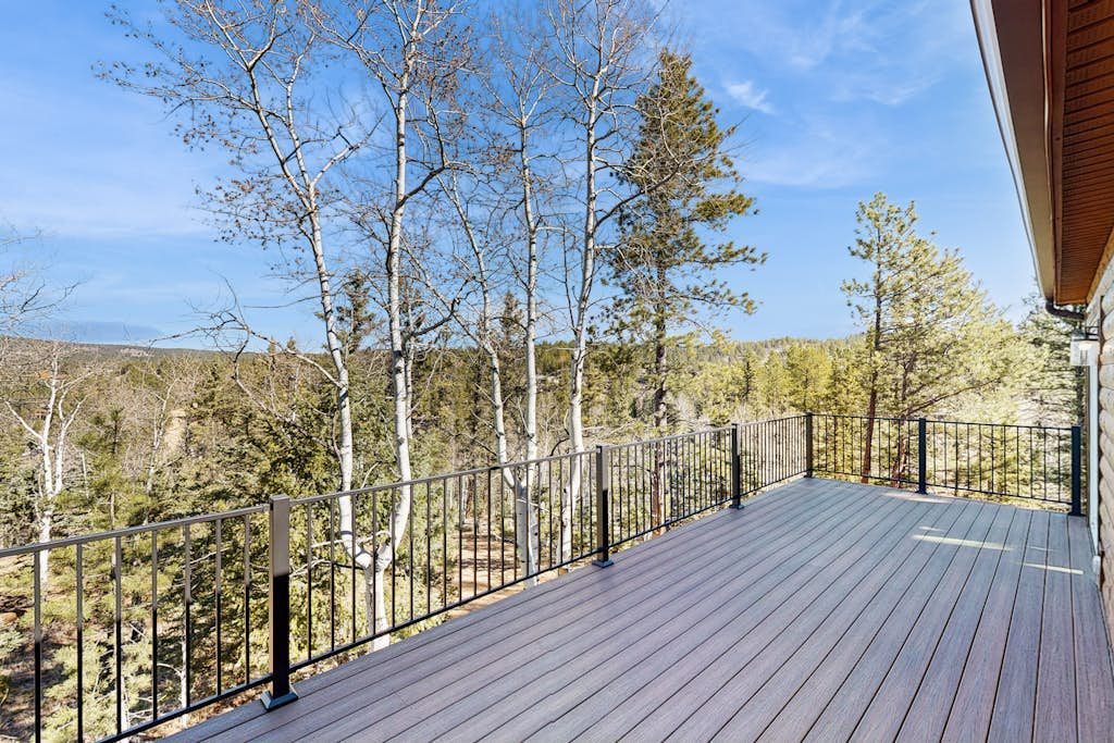 Rural Wood Cabin Surrounded by Trees with WiFi, W/D, & Gorgeous Deck